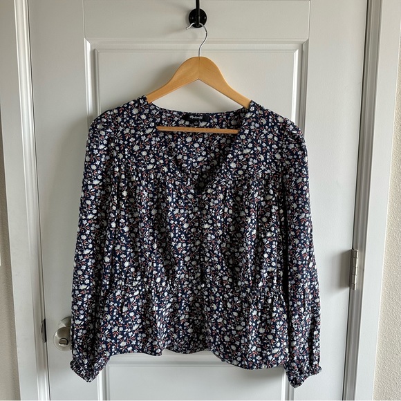 Madewell Silk Button-Front Peplum Top in Harvest Vine - Picture 7 of 11